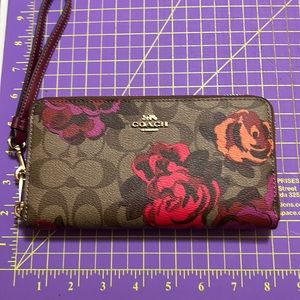 Coach Big Flower Wristlet